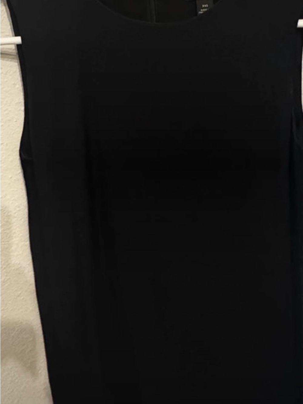 Ann Taylor Navy/Black Silky Sleeveless Top XXS